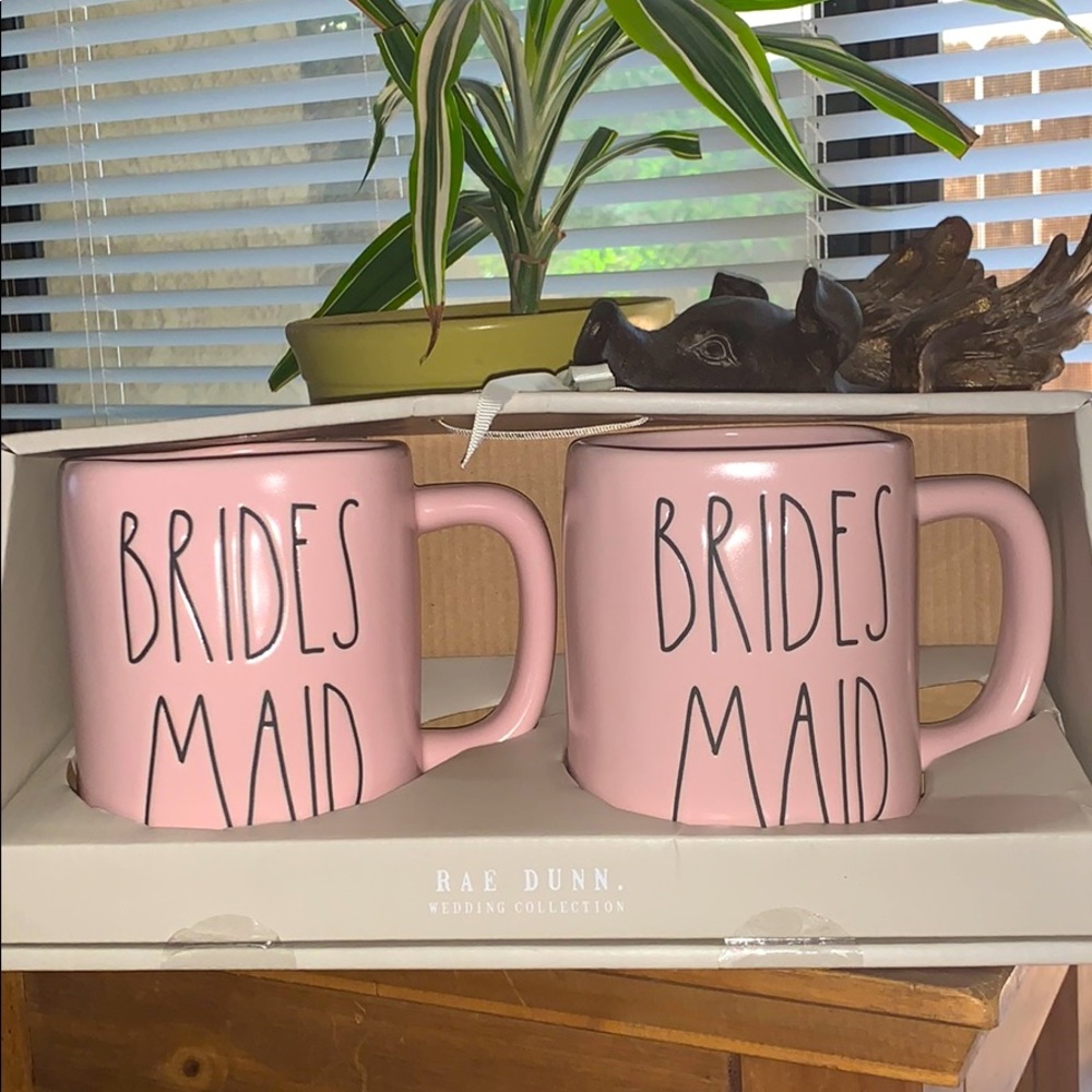 Rae Dunn mug set